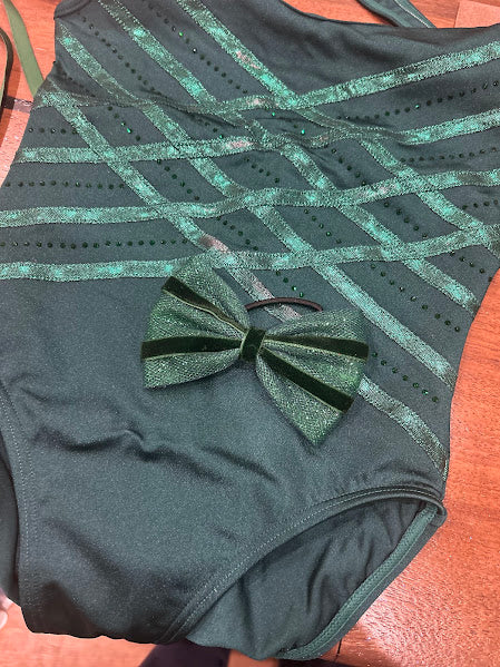 Frosted Peacock Bow